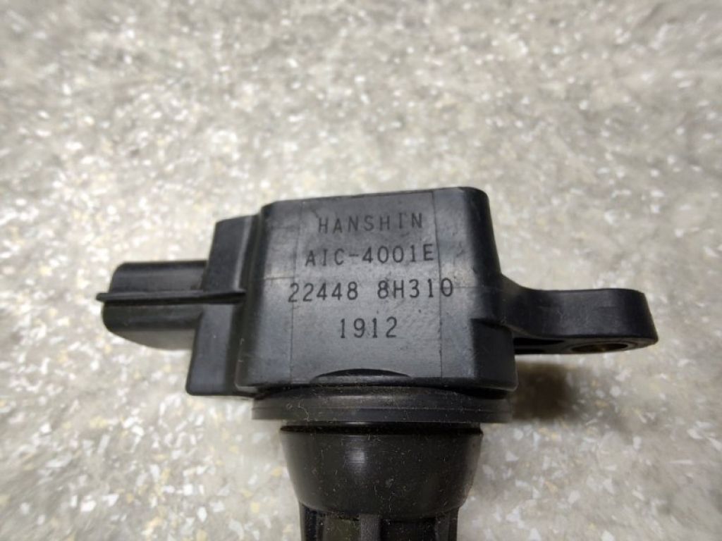 22448-8H310 | Котушка запалювання NISSAN X-TRAIL T30 01-07