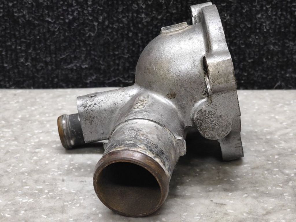 11060-8H700 | Корпус термостата NISSAN X-TRAIL T30 01-07 - Фото 4