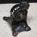 11220-8H310 | Подушка АКПП NISSAN X-TRAIL T30 01-07 - Прев'ю 2