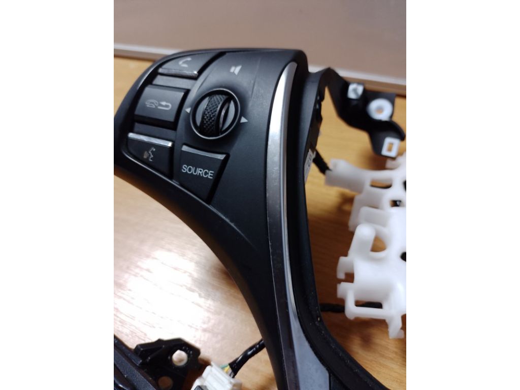 35880-TZ3-A01 | Кнопки руля ACURA TLX 14-17 - Фото 2