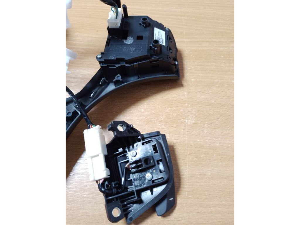 35880-TZ3-A01 | Кнопки руля ACURA TLX 14-17 - Фото 9