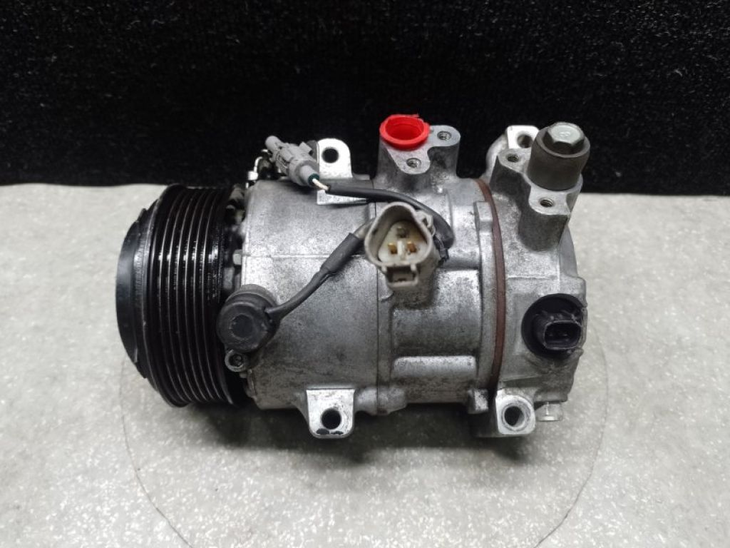 88320-33200 | Компрессор кондиционера TOYOTA CAMRY 40 06-11