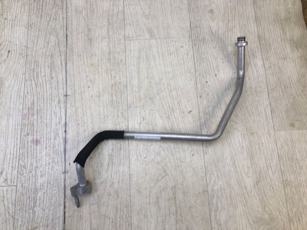 BE8Z-19867-A | Трубка кондиционера FORD FIESTA 08-17 - Фото 2