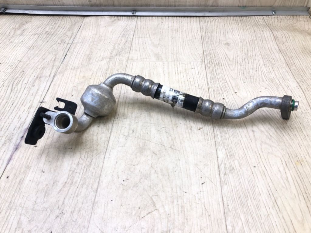 97764-2H100 | Трубка кондиціонеру HYUNDAI ELANTRA HD 06-11