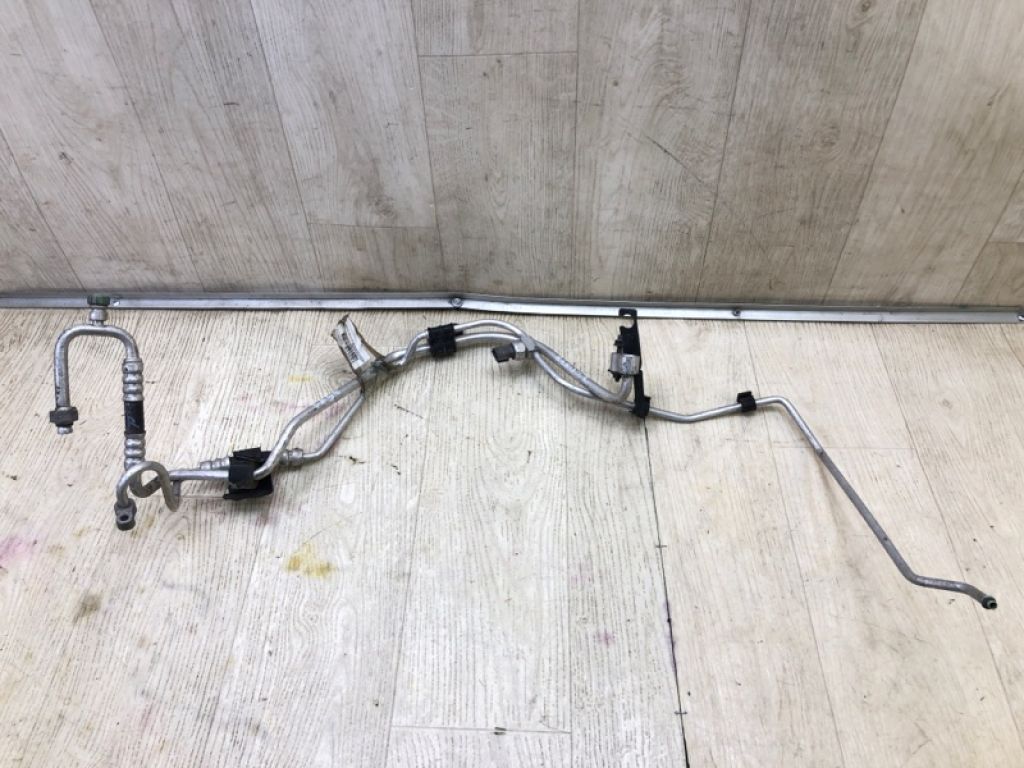 97762-2L110 | Трубка кондиціонеру HYUNDAI ELANTRA HD 06-11 - Фото 2