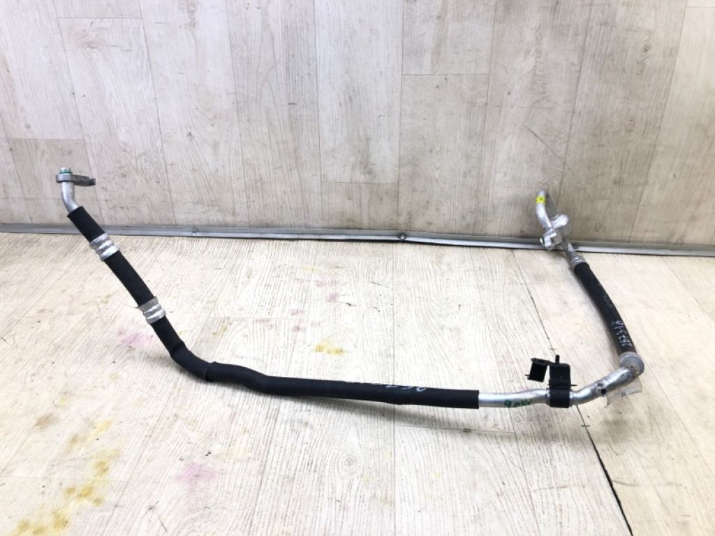 97775-4R101 | Трубка кондиціонеру HYUNDAI SONATA YF 10-14