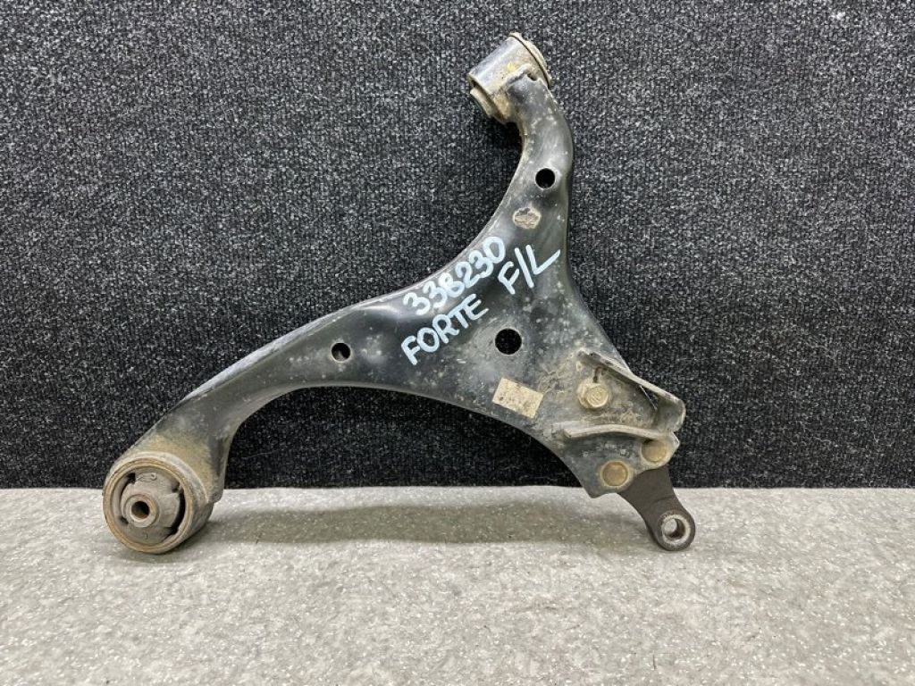 54500-1M100 | Рычаг передней подвески нижний лев. KIA FORTE/CERATO TD 08-13