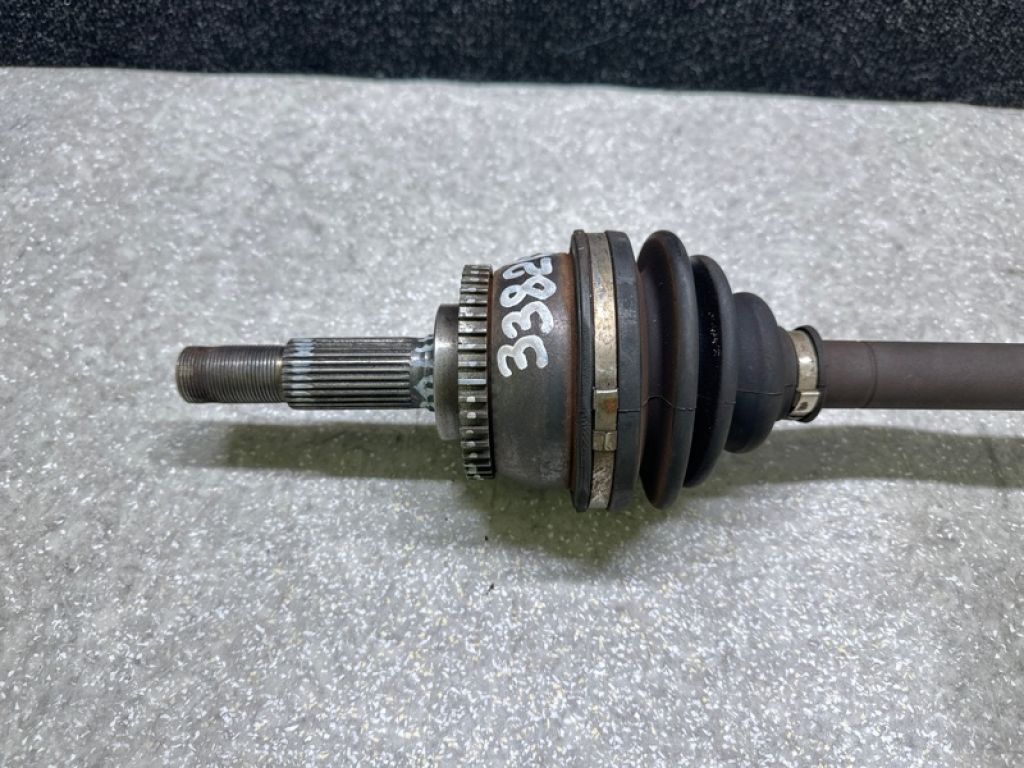 39100-8H615 | Привід передній прав. NISSAN X-TRAIL T30 01-07 - Фото 3