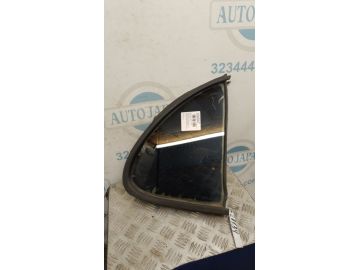 Скло дверей глухе задн. прав. NISSAN MICRA 03-11