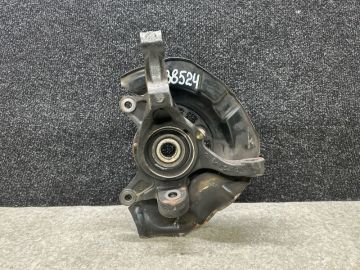 Кулак поворотний прав. TOYOTA CAMRY 30 02-06