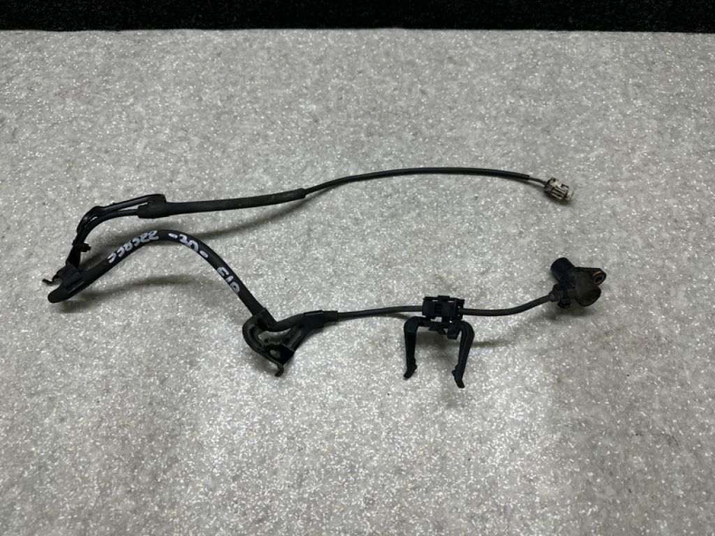 89542-06010 | Датчик ABS передн. прав. TOYOTA CAMRY 30 02-06
