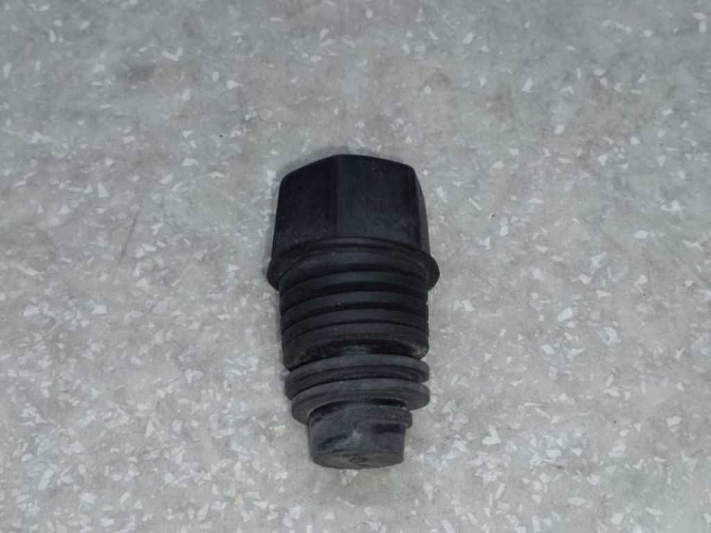 22552599 | Отбойник капота HUMMER H3 05-10