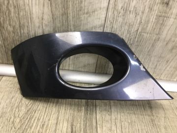 Накладка противотуманной фары прав. HONDA ACCORD CL7 03-07