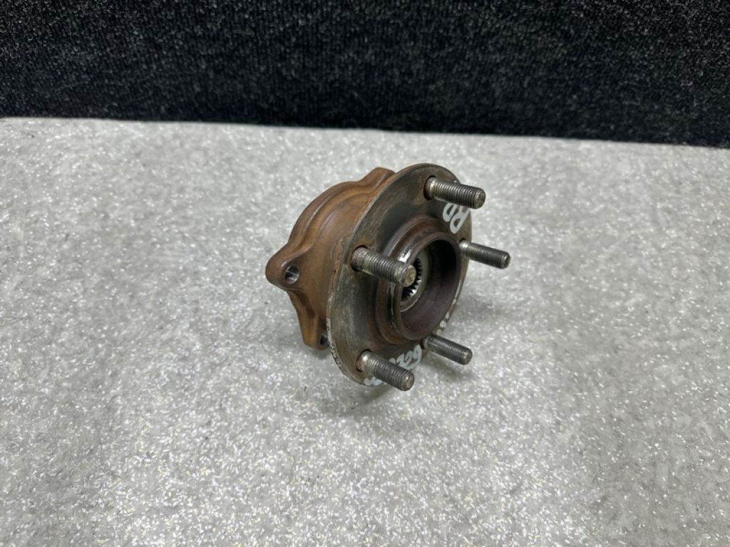 3785A019 | Ступица задн. MITSUBISHI OUTLANDER XL 05-13