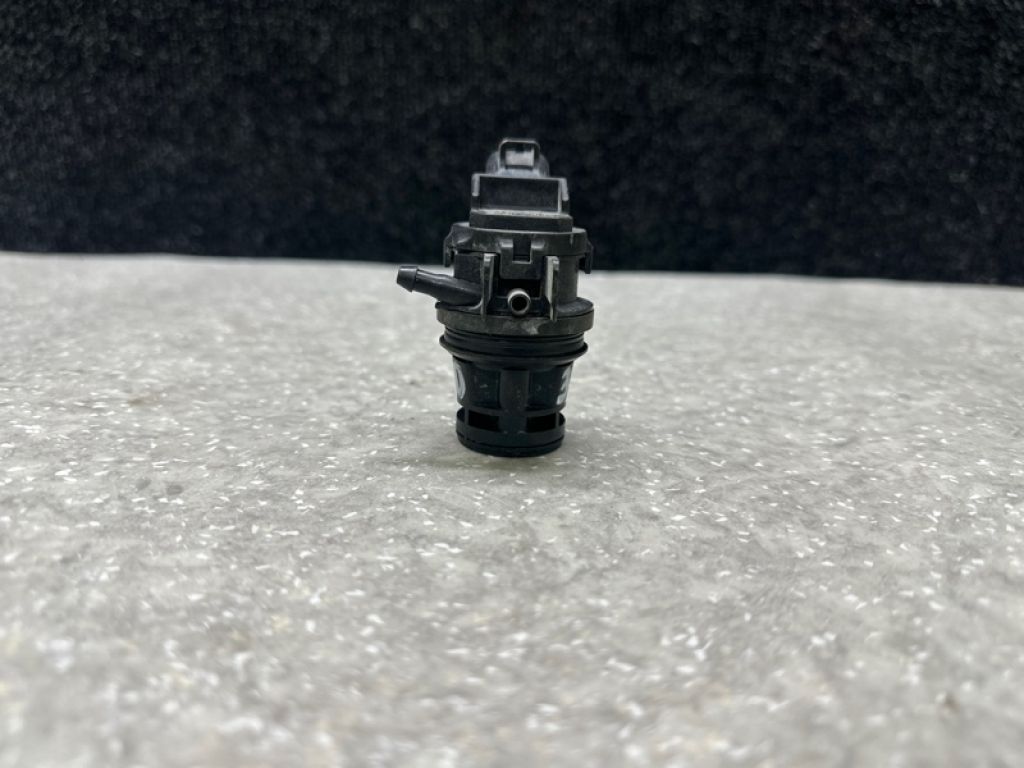 85330-60160 | Насос омивача скла TOYOTA PRIUS - 30 09-17