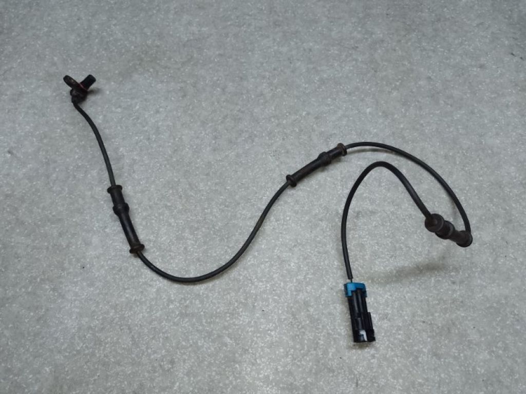 15874864 | Датчик ABS передн. лев. HUMMER H3 05-10