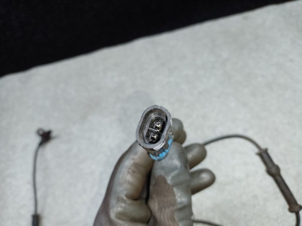 15874864 | Датчик ABS передн. лев. HUMMER H3 05-10 - Фото 3