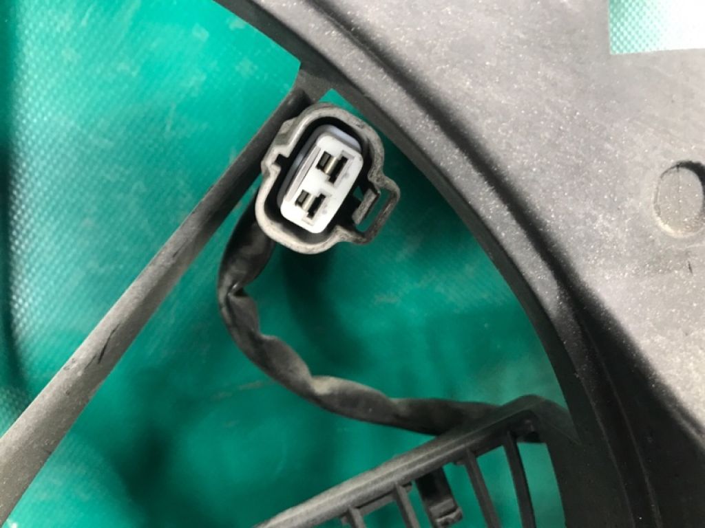 16711-31240 | Дифузор вентилятора основного радіатора LEXUS GS350 GS300 05-11 - Фото 3