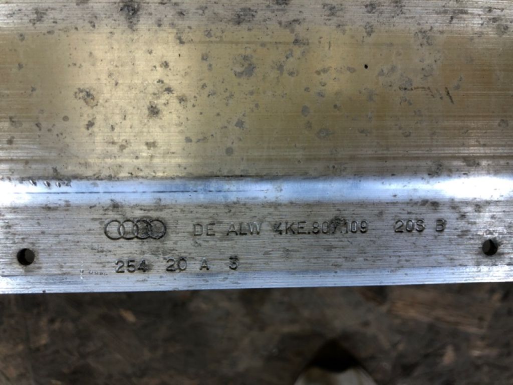 4KE 807 109 B | Усилитель переднего бампера AUDI Q8 E-TRON 19- - Фото 6