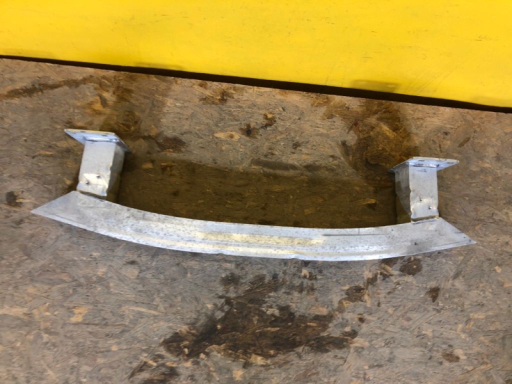 4KE 807 109 B | Підсилювач переднього бампера AUDI Q8 E-TRON 19- - Фото 3