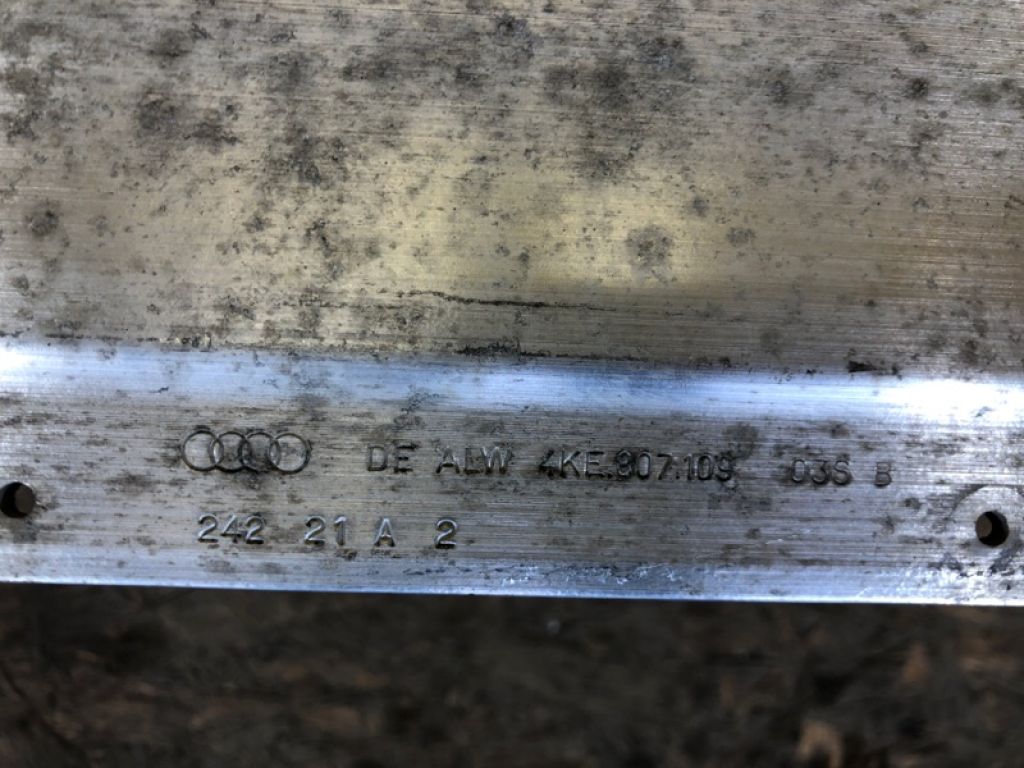 4KE 807 109 B | Підсилювач переднього бампера AUDI Q8 E-TRON 19- - Фото 8