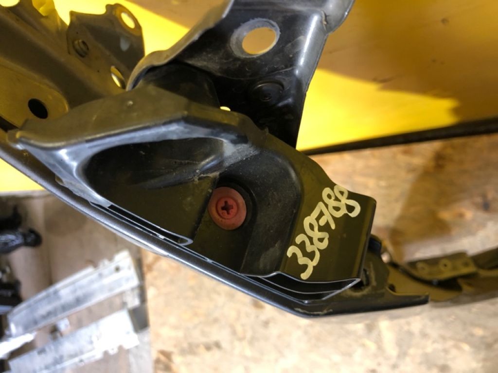 52535-50100 | Кронштейн переднего бампера (на крыле) прав. LEXUS LS500 18- - Фото 2