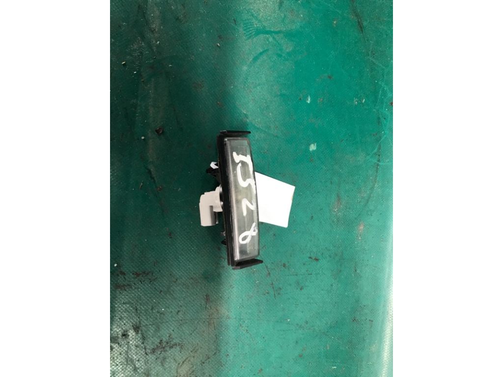 81270-AA020 | Подсветка номера TOYOTA CAMRY 40 06-11