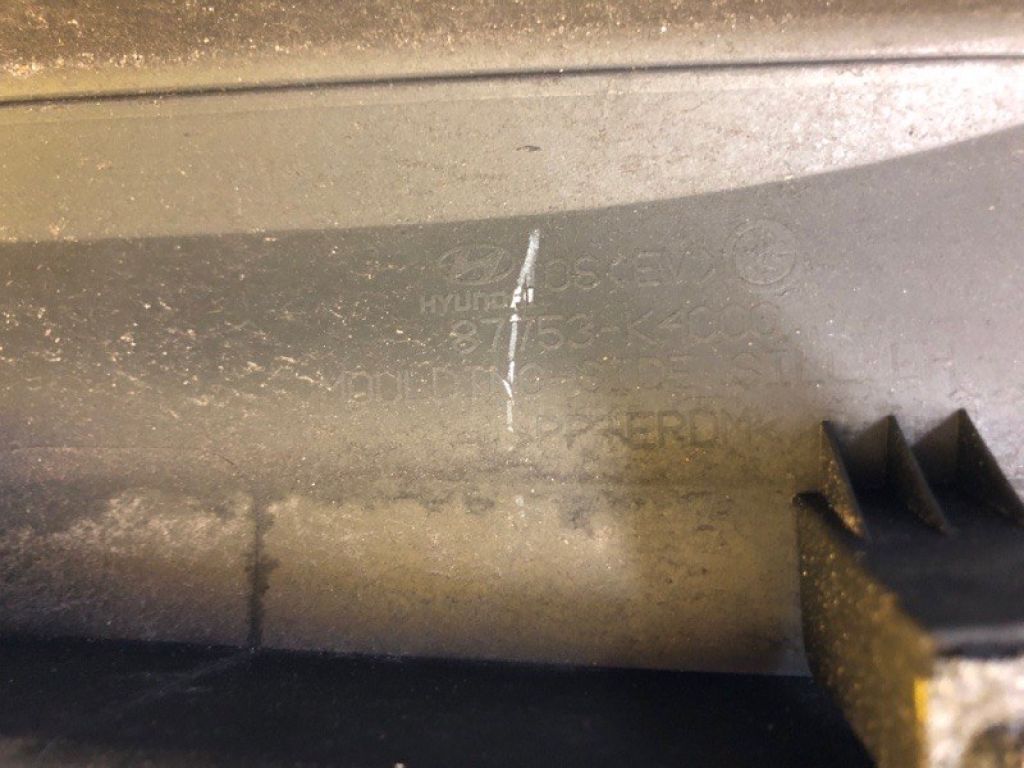 87751-K4050 | Накладка порогу зовнішня лів. HYUNDAI KONA OS 17-23 - Фото 8