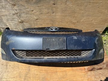 Бампер передній TOYOTA SIENNA 03-10