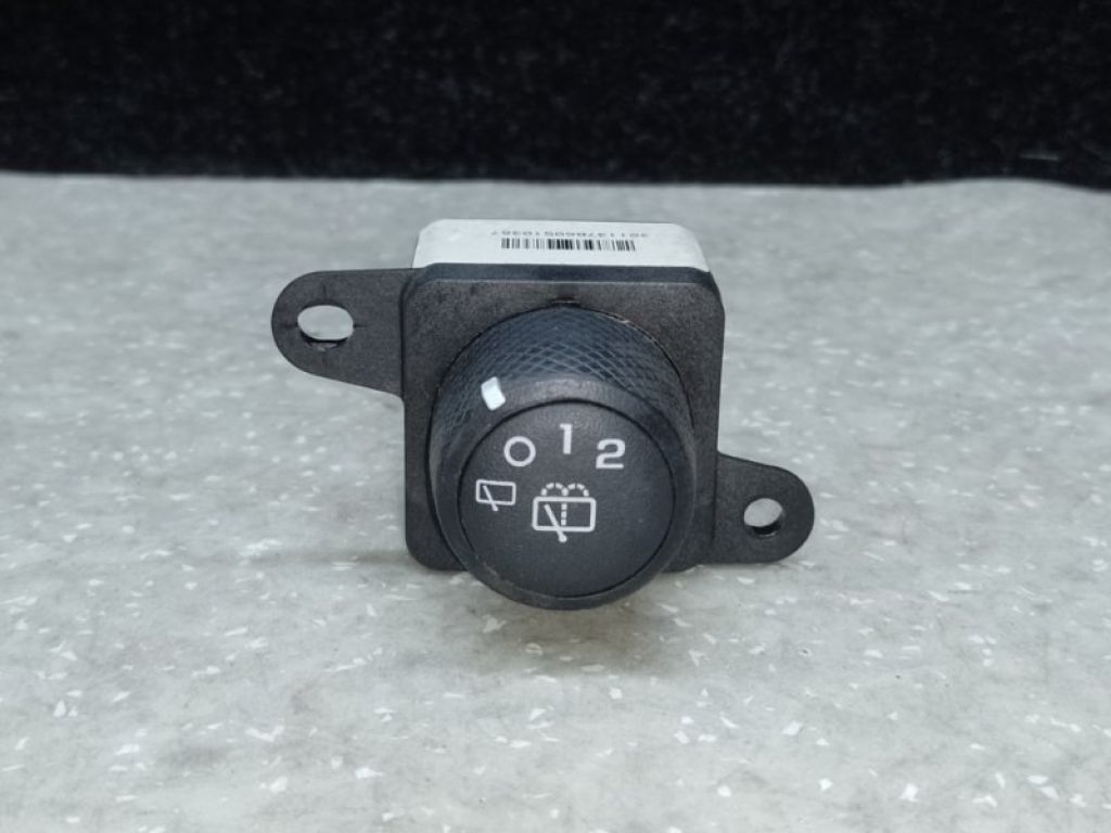 15270031 | Блок управления стеклоочистителем HUMMER H3 05-10