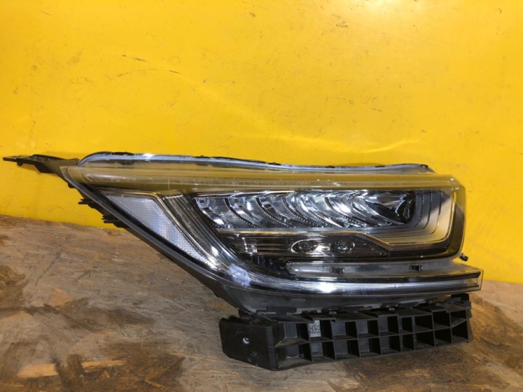 33100-TLA-A01 | Фара прав. HONDA CRV (RW) 16-20 - Фото 3