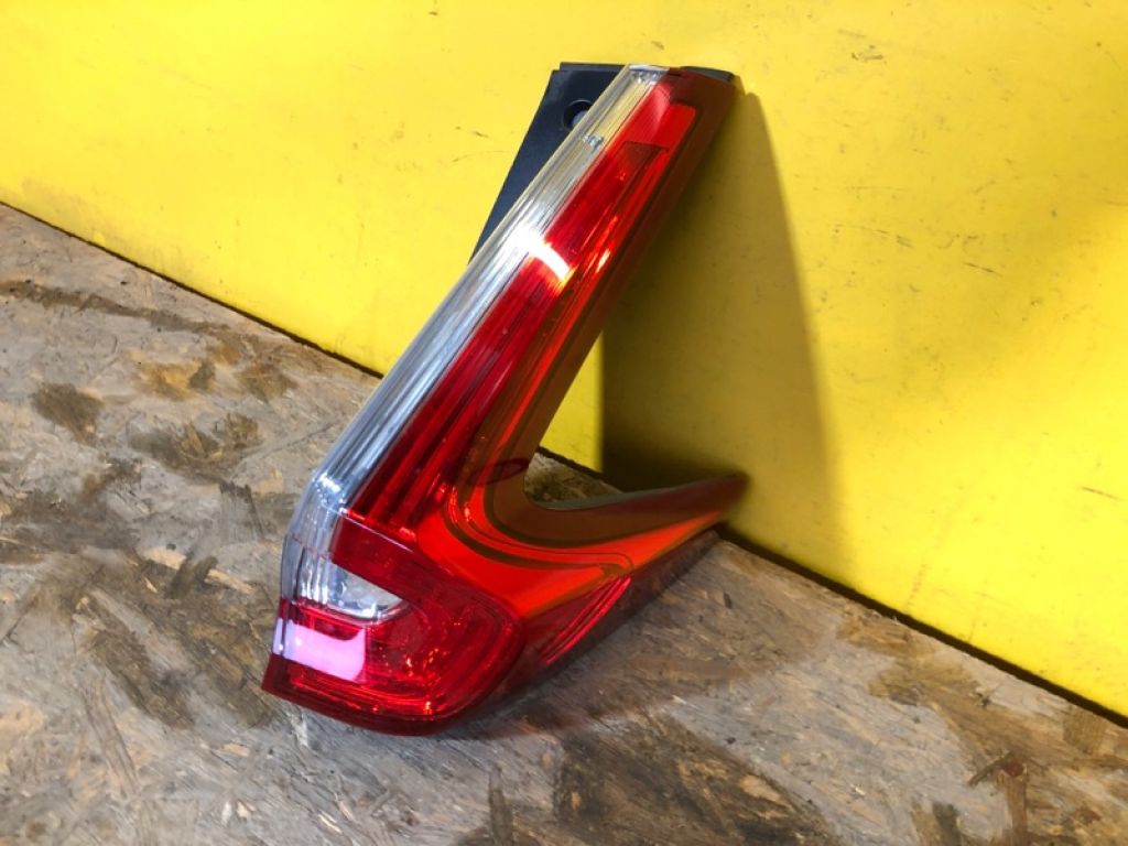 33500-TLA-A01 | Ліхтар зовнішній прав. HONDA CRV (RW) 16-20 - Фото 3