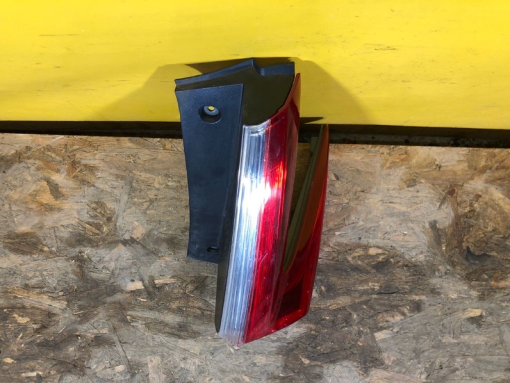 33500-TLA-A01 | Ліхтар зовнішній прав. HONDA CRV (RW) 16-20 - Фото 5