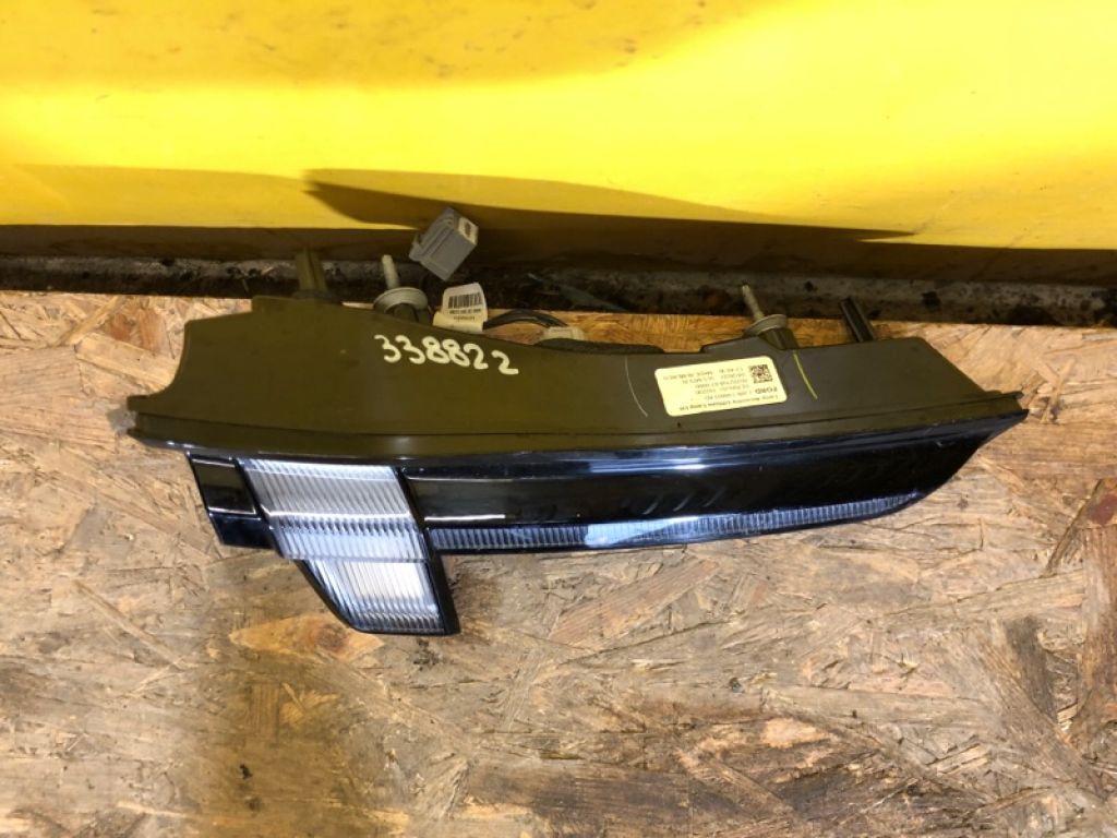 LJ8Z-13405-E | Фонарь внутренний лев. FORD MUSTANG MACH-E 19- - Фото 3