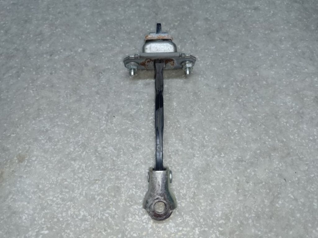 62124FG003 | Ограничитель двери задн. лев. SUBARU FORESTER 12-19