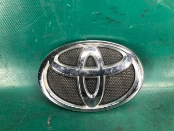 Емблема передн. TOYOTA CAMRY 40 06-11