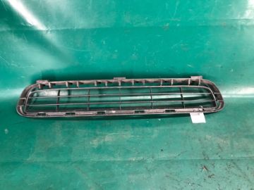 Решітка переднього бампера TOYOTA CAMRY 40 06-11