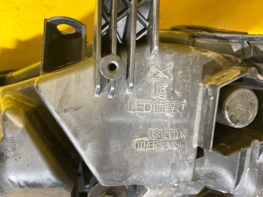 81145-50C20 | Фара прав. LEXUS LS500 18- - Фото 11