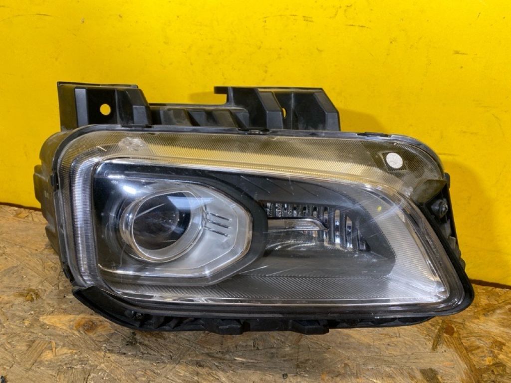 92102-J9150 | Фара прав. HYUNDAI KONA OS 17-23