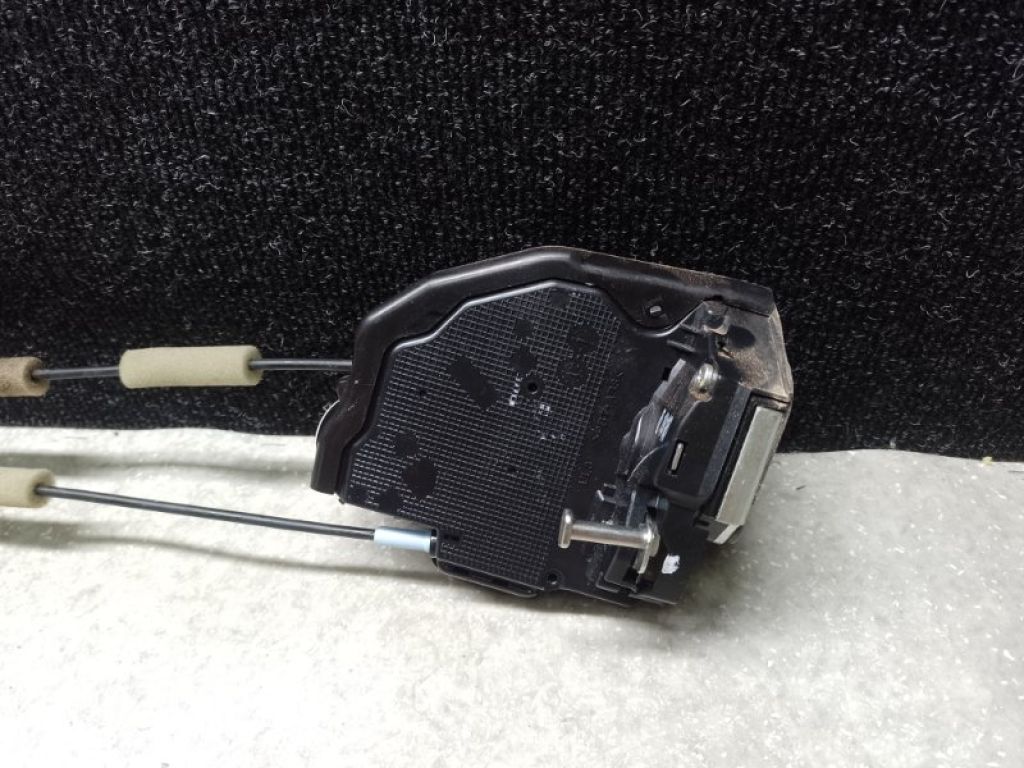 69060-06100 | Замок двери задн. лев. TOYOTA CAMRY 55 14-17 - Фото 3