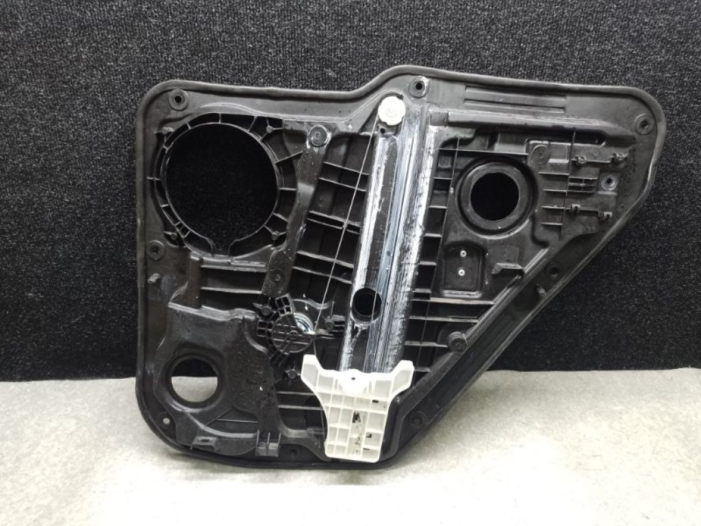 83471-F3000 | Стеклоподъемник задн. лев. HYUNDAI ELANTRA AD 16- - Фото 2