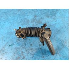 Патрубок впускного колектора TOYOTA CAMRY 40 06-11