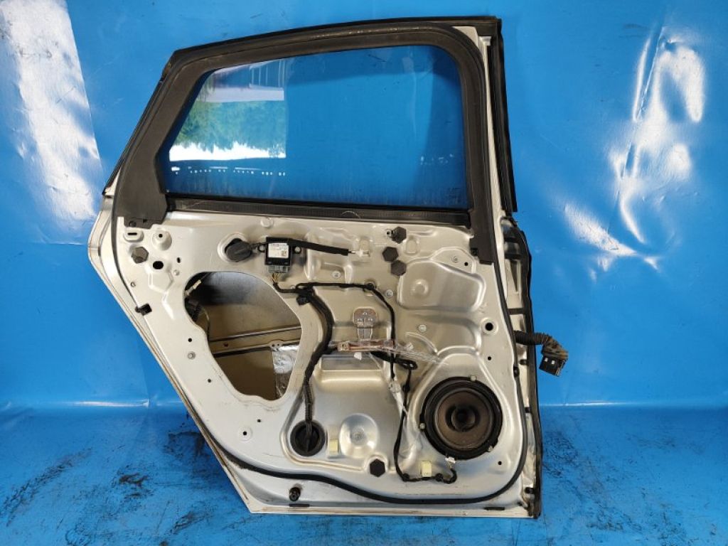 DS7Z-5424631-A | Двері задн. лів. FORD FUSION 14- - Фото 4