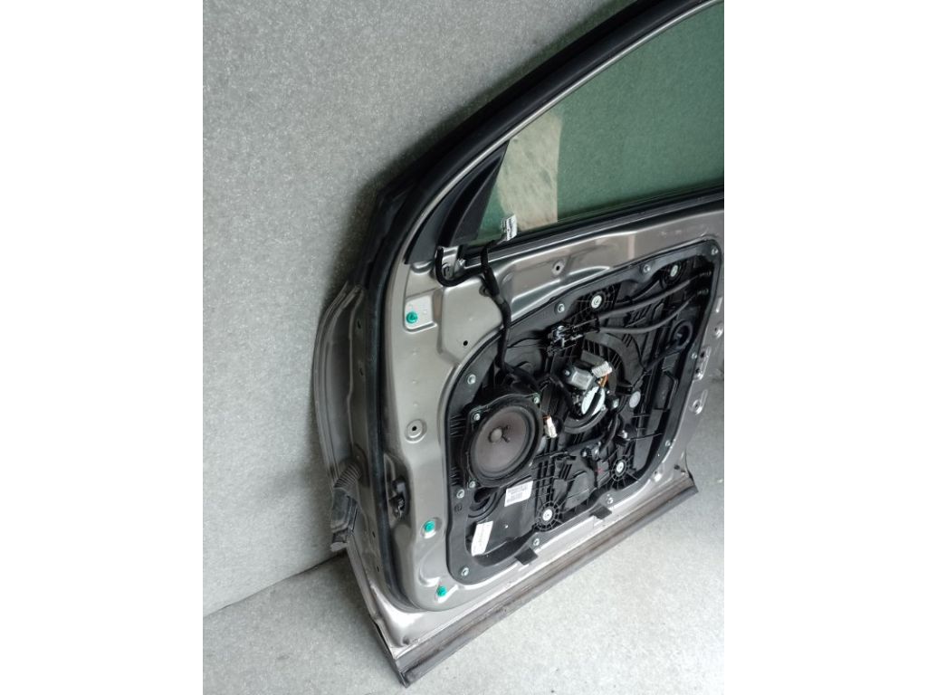 76004-C6000 | Дверь передн. прав. KIA SORENTO UM 14- - Фото 8