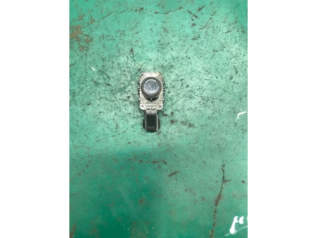 89341-33220-C3 | Датчик парктроніка задн. LEXUS NX 14-21