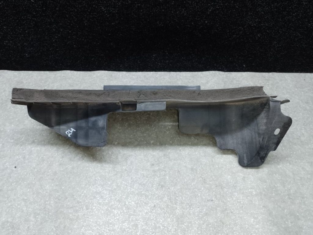 29134-3X000 | Дефлектор радіатора прав. HYUNDAI ELANTRA MD 10-15