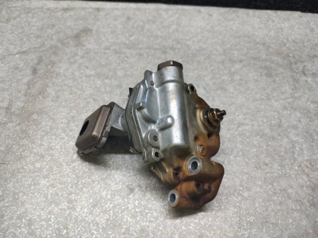 15100-28020 | Масляный насос TOYOTA CAMRY 40 06-11