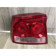 Фонарь наружный лев. DODGE CHARGER 05-10