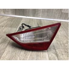 Фонарь внутренний прав. HYUNDAI SONATA YF 10-14