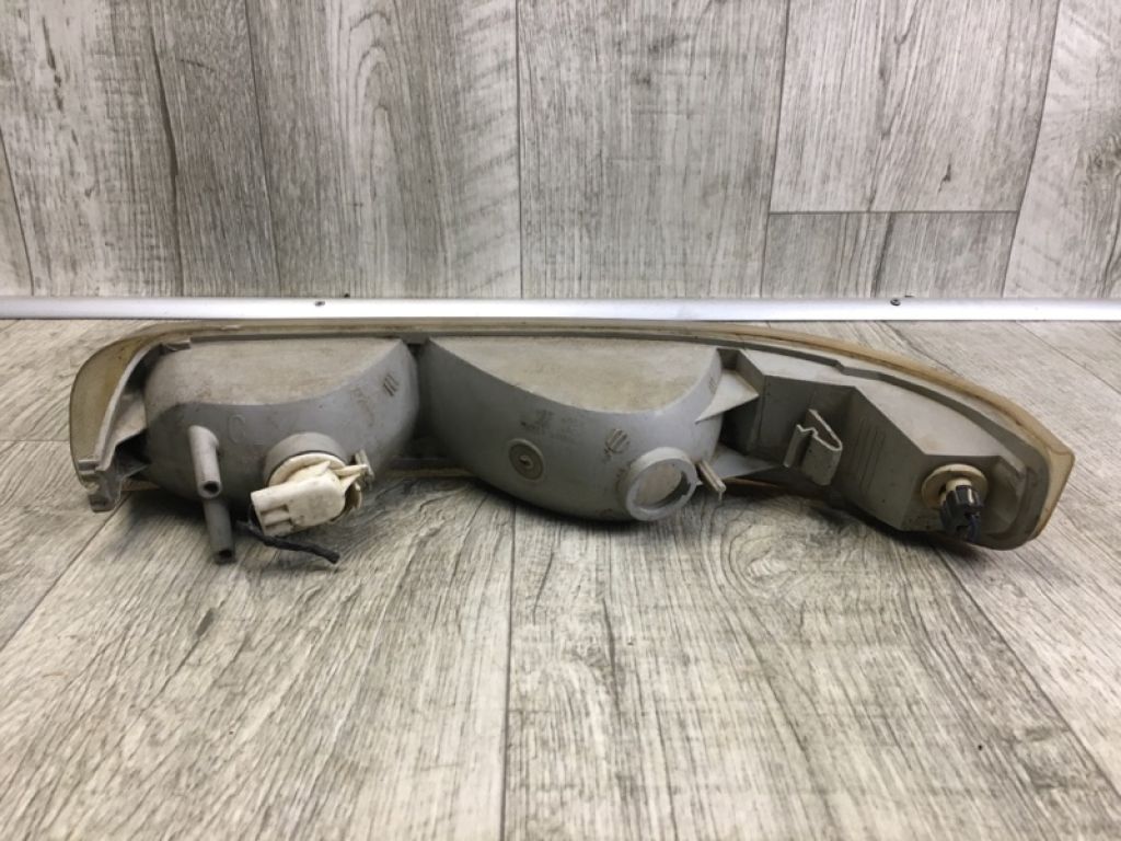 15199559 | Дневной ходовой огонь прав. CHEVROLET SUBURBAN 00-06 - Фото 4